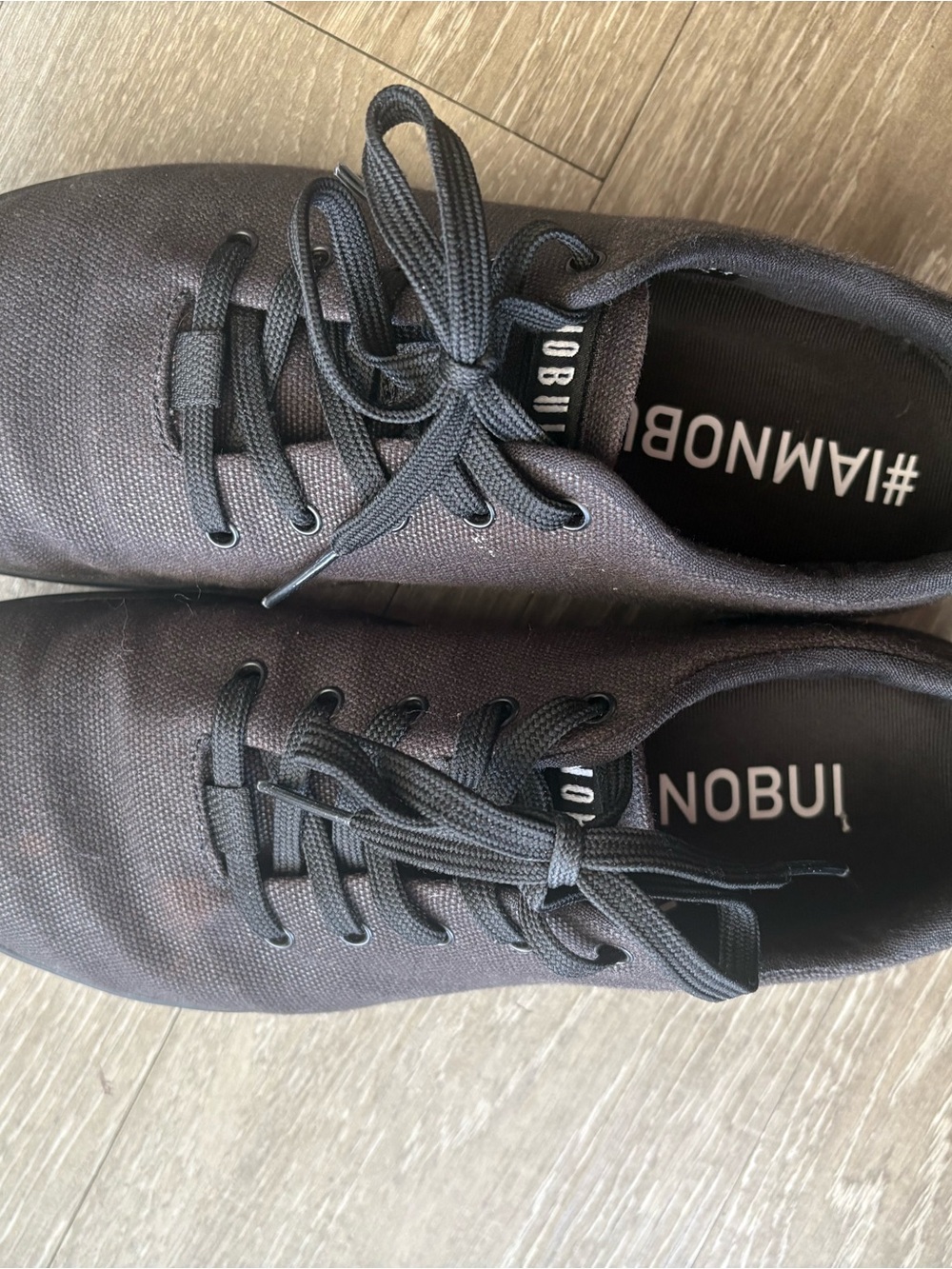 Nobull sneakers black women’s size 9